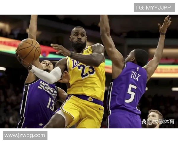 勇士险胜凯尔特人!库里关键三分锁定NBA强强对话,超级巨星决定性时刻诠释竞技体育精神 勇士险胜凯尔特人!库里关键三分锁定NBA强强对话,超级巨星决定性时刻诠释竞技体育精神